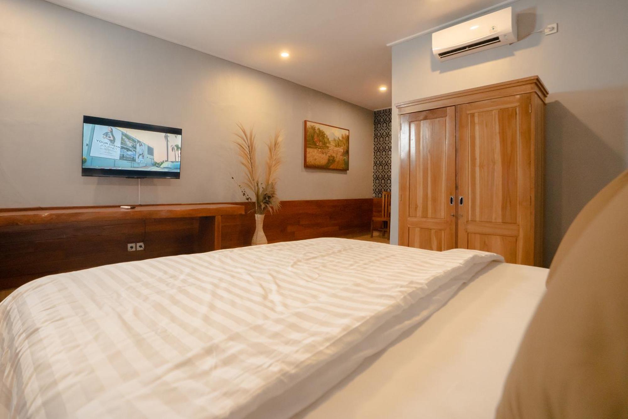 Bima Sakti Homestay Echo Beach Canggu Ngoại thất bức ảnh