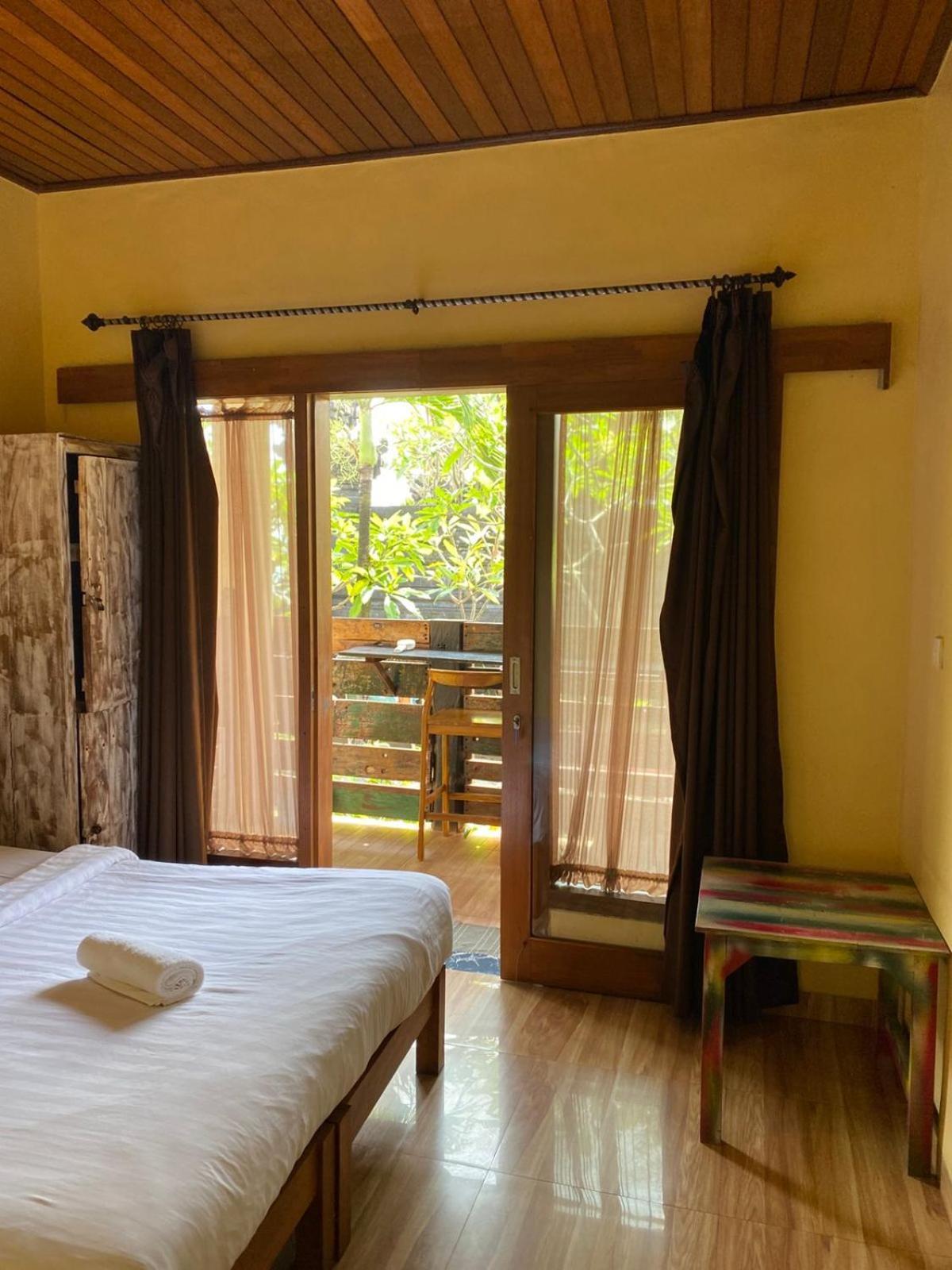Bima Sakti Homestay Echo Beach Canggu Ngoại thất bức ảnh